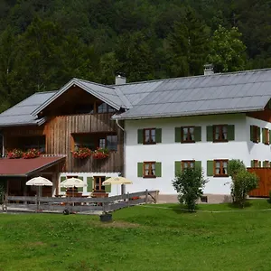 Haseltopf Apartment